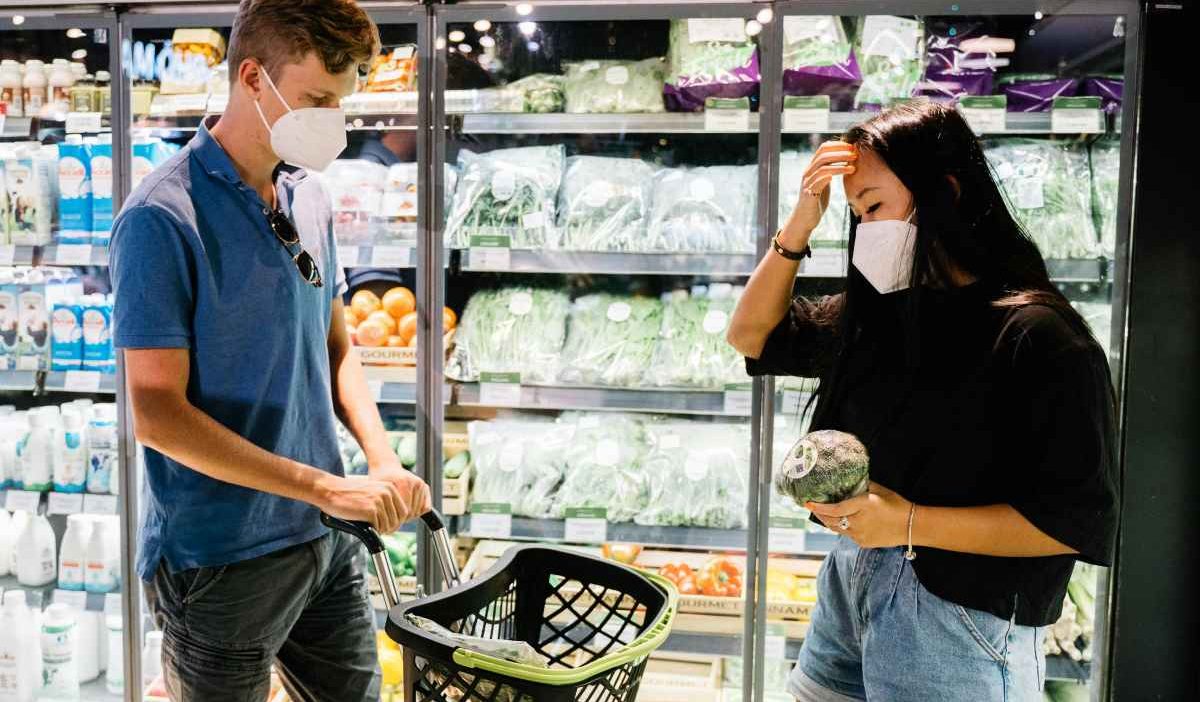 can i get food stamps while on unemployment in california