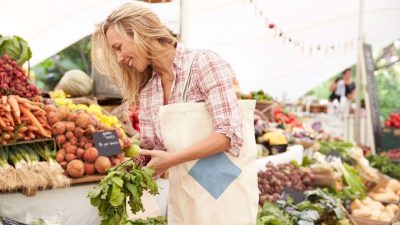 can undocumented immigrants get food stamps in california
