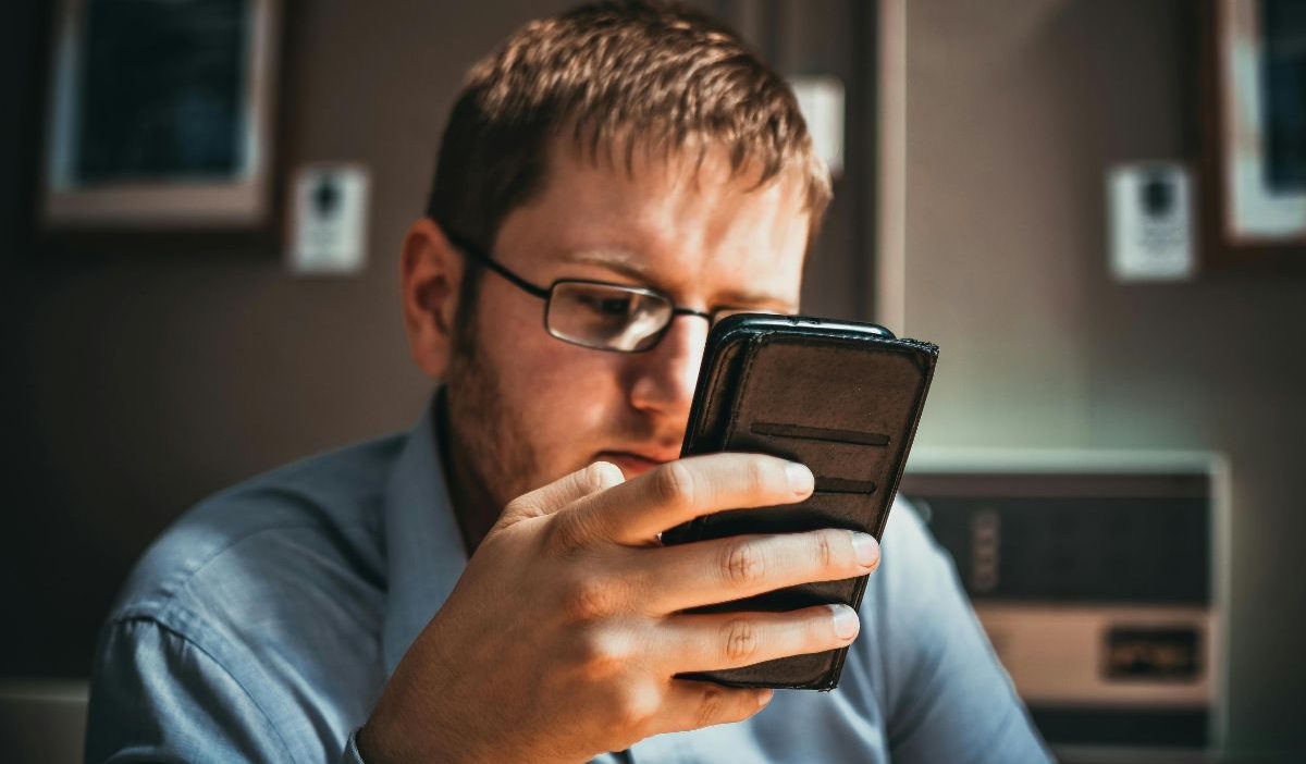 gen mobile free government phone